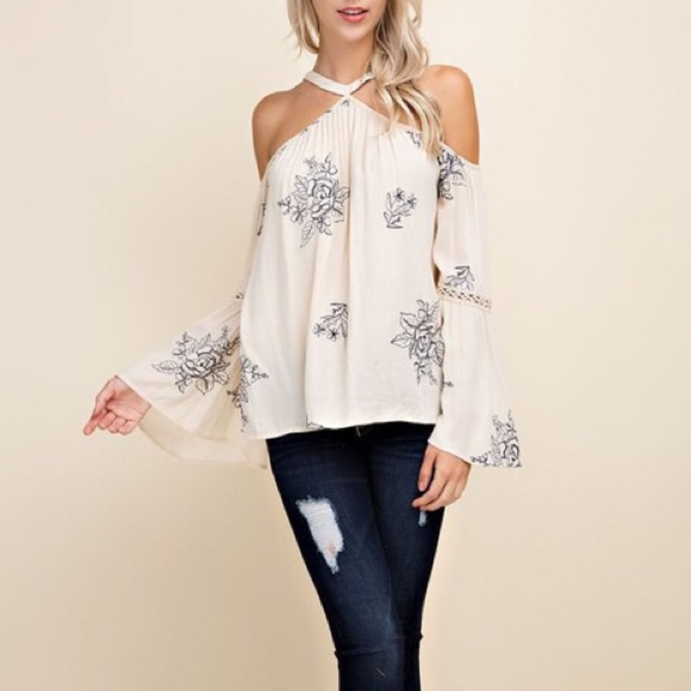 Flare Sleeve Floral Halter - Picture 2 of 5